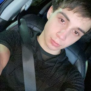 Meet your Posher, Brady